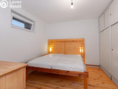 Rent apartment 3+KK Praha, Na Topolce č. 18
