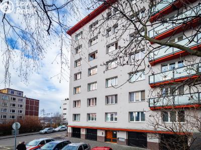 Rent apartment 3+KK Praha, Na Topolce č. 22