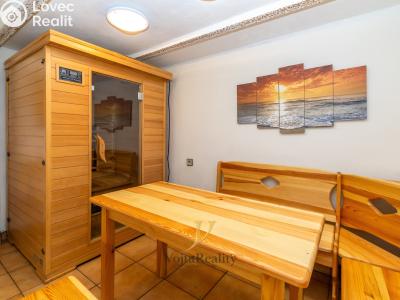 Sale hut Lipová č. 5