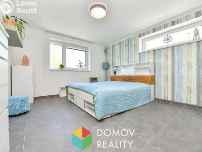 Prodej rodinného domu Loděnice, Sedmidomí 440 č. 11