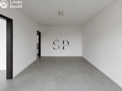 Продаж квартири 2+1 Sokolov, Slavíčkova č. 2