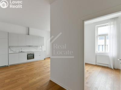 Sale apartment 3+KK Praha, Kmochova č. 4