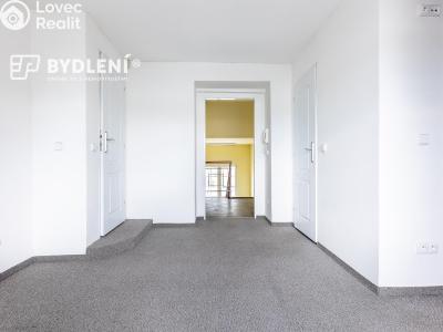 Prodej kanceláře Bílina, Náměstí č. 21