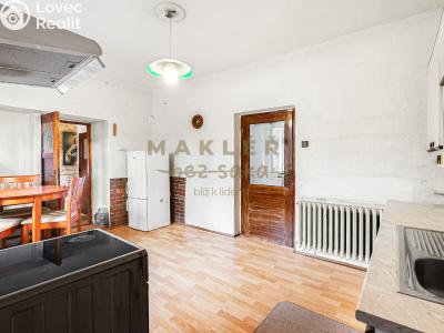 Sale family house Kostelec nad Labem, nám. Pod Martinem 392 č. 10