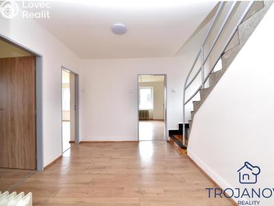 Prodej rodinného domu Benešov, Nezvalova 1079 č. 16