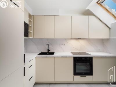 Sale apartment 3+1 Praha, Lublaňská č. 5