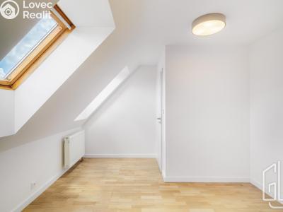 Sale apartment 3+1 Praha, Lublaňská č. 11