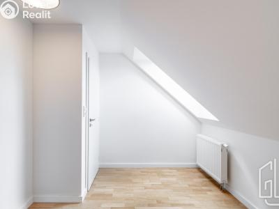 Sale apartment 3+1 Praha, Lublaňská č. 14