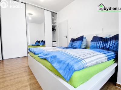 Rent apartment 2+KK Praha, Družstevní č. 6
