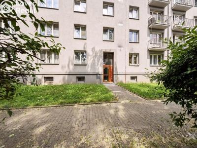 Sale apartment 2+1 Praha, Poděbradská č. 15