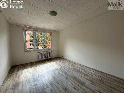 Pronájem bytu 3+1 Bílina, Sídliště Za Chlumem 776 č. 4