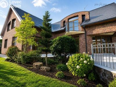 Rent villa Praha, Druhého odboje č. 14