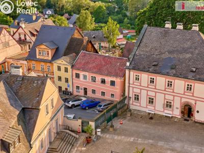 Продаж готелі Bečov nad Teplou, nám. 5. května č. 30