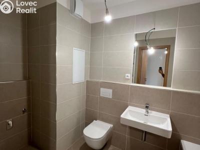 Sale apartment 2+KK Praha, Gollové č. 5