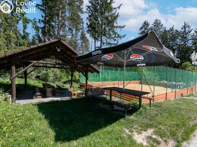 Sale hut Blovice č. 24