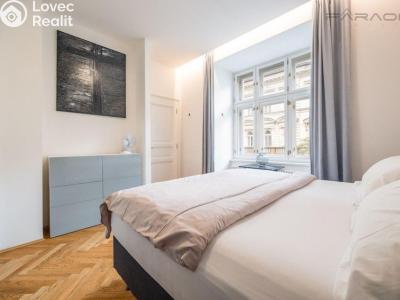 Prodej bytu 2+KK Praha, Italská č. 7