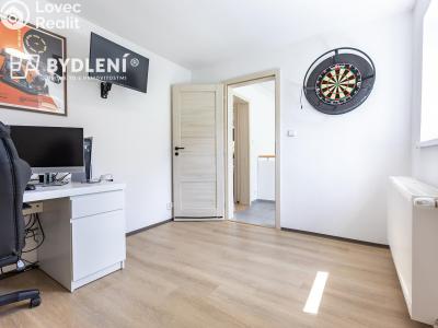 Продаж сімейного будинку Proboštov, Zemská 533 č. 16