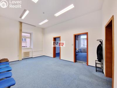 Pronájem kanceláře Olomouc, Dolní náměstí č. 3