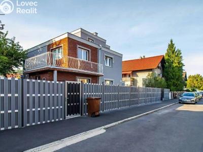 Продаж багатогенного будинку Teplice, Teplická č. 6