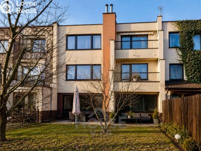 Prodej rodinného domu Praha, Vehlovická č. 1