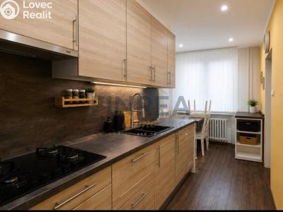 Prodej bytu 2+1 Chomutov, Kundratická 4496 č. 7