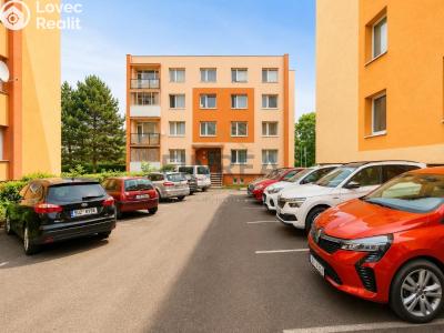 Prodej bytu 2+1 Chomutov, Kundratická 4496 č. 12