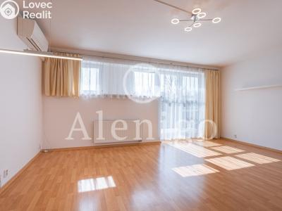 Продажа квартиры 3+KK Horoměřice, Komenského č. 18