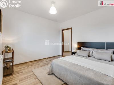 Sale apartment 3+KK Praha 11, Loosova č. 41