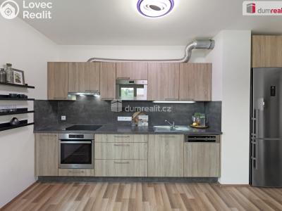Sale apartment 3+KK Praha 11, Loosova č. 28