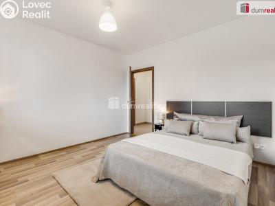 Sale apartment 3+KK Praha 11, Loosova č. 53